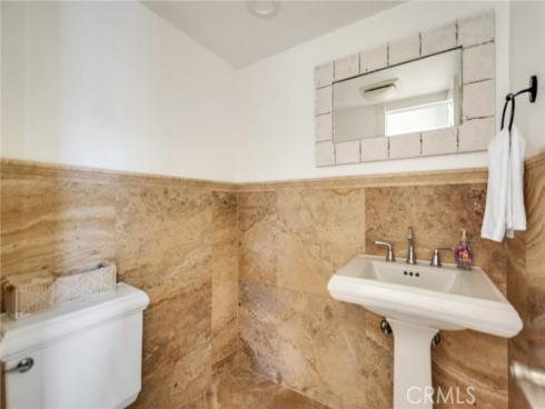 245  Palmer St.  , Costa Mesa, CA