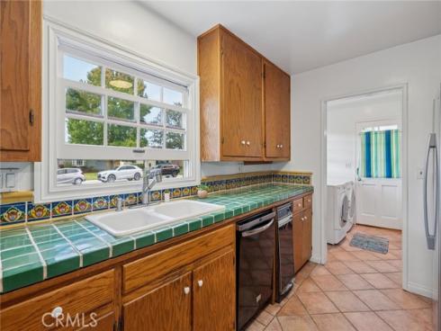 476  Costa Mesa   Street, Costa Mesa, CA