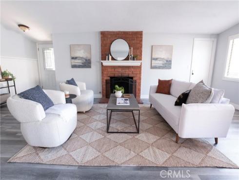 2232  Anaheim  , Costa Mesa, CA