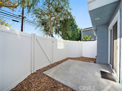 211 Saybrook , Costa Mesa, CA