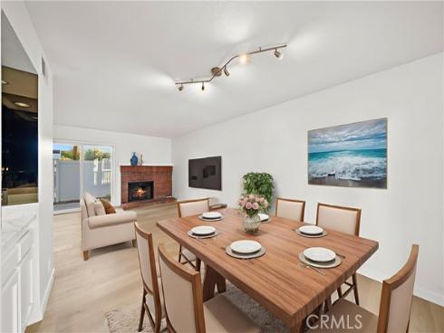 211 Saybrook , Costa Mesa, CA