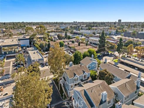 211 Saybrook , Costa Mesa, CA