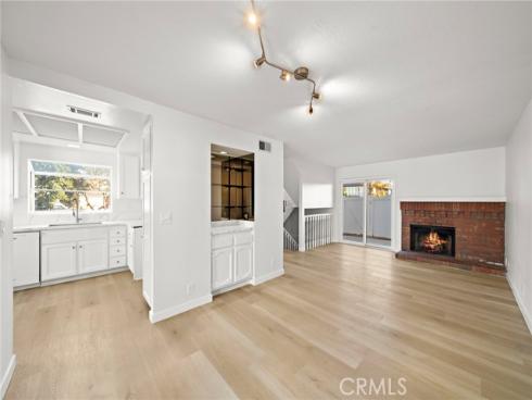 211 Saybrook , Costa Mesa, CA