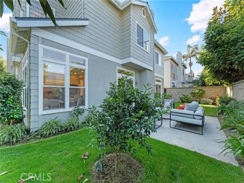 2041  Westminster   Avenue, Costa Mesa, CA