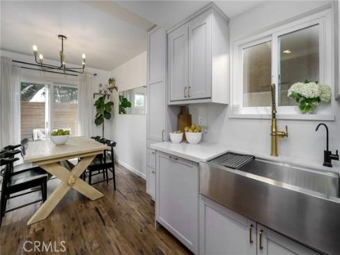 300 Cutter Way, Costa Mesa, CA