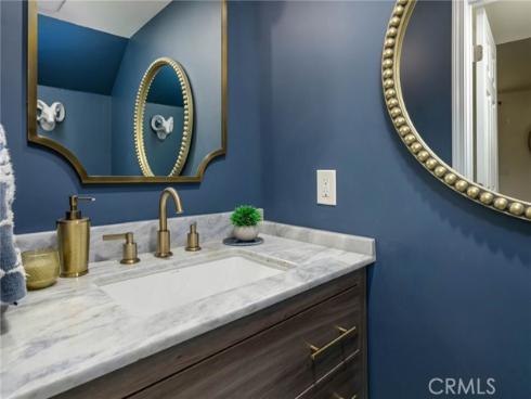 300 Cutter Way, Costa Mesa, CA