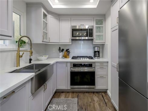 300 Cutter Way, Costa Mesa, CA