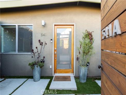 541  Bernard St  , Costa Mesa, CA