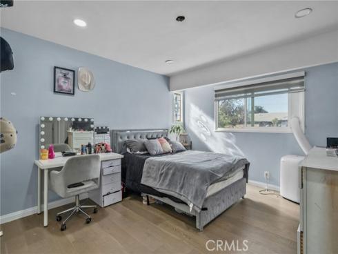 2750  San Carlos   Lane, Costa Mesa, CA