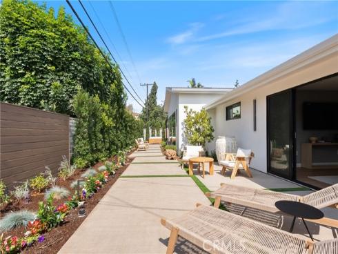 2989 Ceylon Drive, Costa Mesa, CA