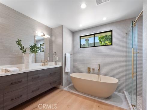 2989 Ceylon Drive, Costa Mesa, CA