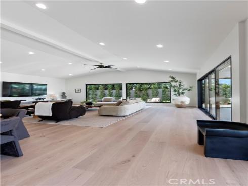 2989 Ceylon Drive, Costa Mesa, CA