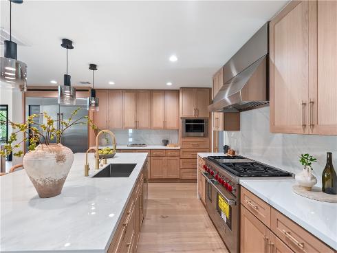 2989 Ceylon Drive, Costa Mesa, CA