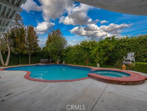 208 Dartmouth Place, Costa Mesa, CA