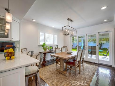 2879 Club House Rd , Costa Mesa, CA