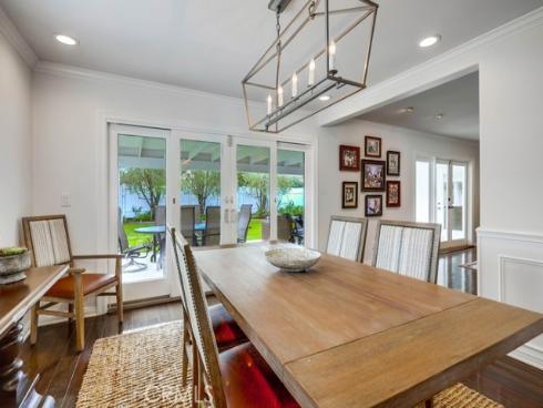 2879 Club House Rd , Costa Mesa, CA