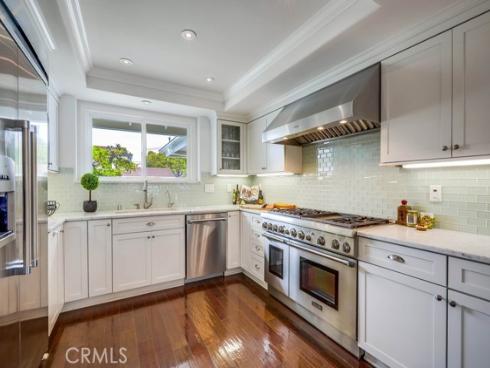 2879 Club House Rd , Costa Mesa, CA