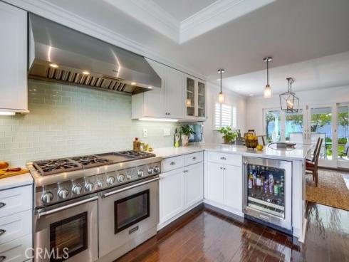 2879 Club House Rd , Costa Mesa, CA