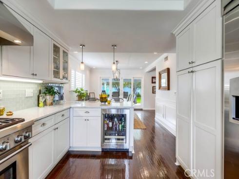 2879 Club House Rd , Costa Mesa, CA