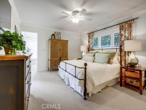 2879 Club House Rd , Costa Mesa, CA