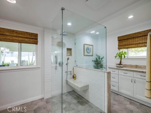 2879 Club House Rd , Costa Mesa, CA