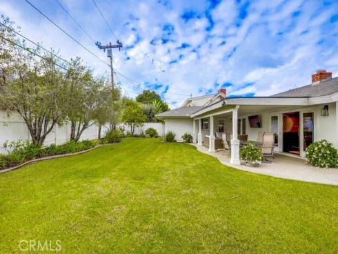 2879 Club House Rd , Costa Mesa, CA