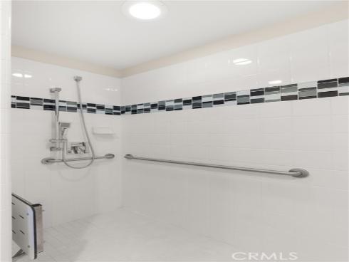 617 W 17th  , Costa Mesa, CA