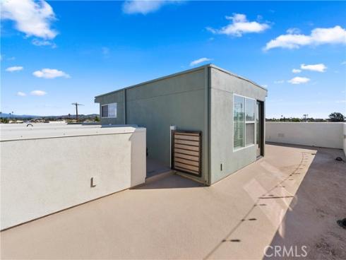 617 W 17th  , Costa Mesa, CA