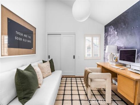 1947  Sundance  , Costa Mesa, CA