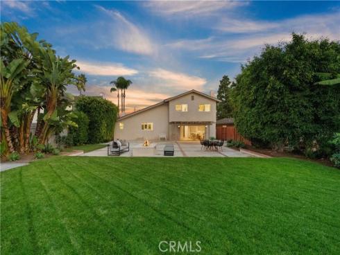 2741 Sandpiper Drive, Costa Mesa, CA