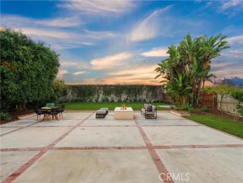 2741 Sandpiper Drive, Costa Mesa, CA