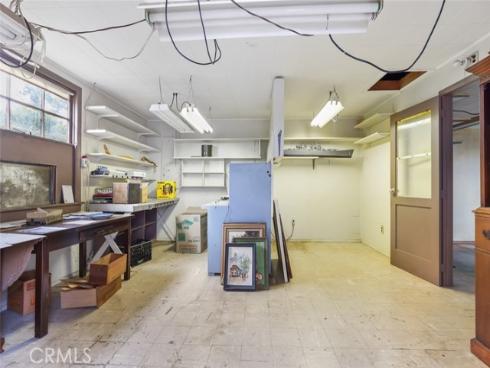 2060 State Avenue , Costa Mesa, CA