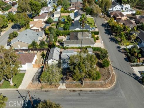 2060 State Avenue , Costa Mesa, CA