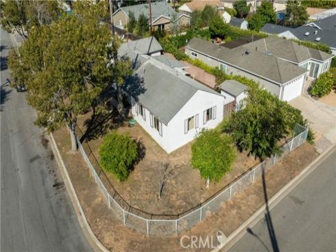 2060 State Avenue , Costa Mesa, CA