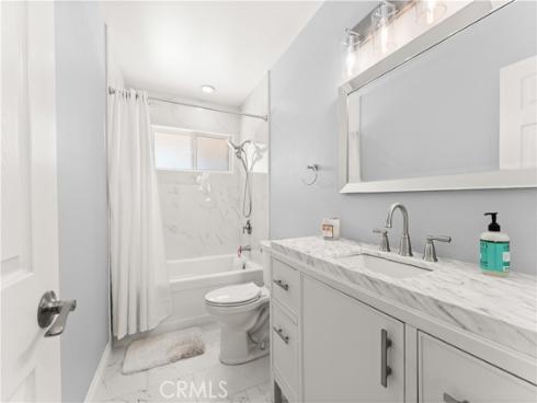 1170  Gleneagles  , Costa Mesa, CA