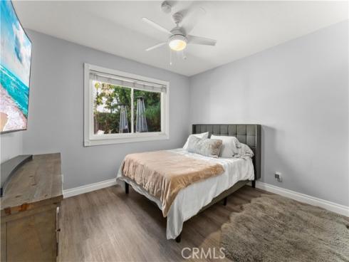 1170  Gleneagles  , Costa Mesa, CA