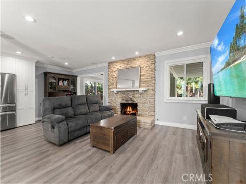 1170  Gleneagles  , Costa Mesa, CA