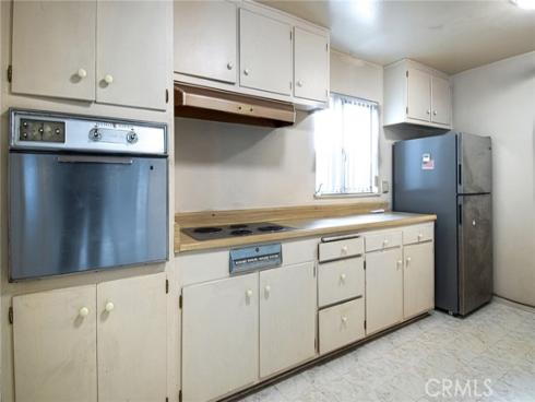 2925 Jacaranda Avenue, Costa Mesa, CA