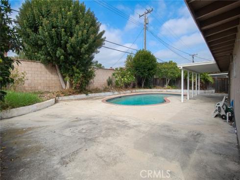 2925  Jacaranda   Avenue, Costa Mesa, CA