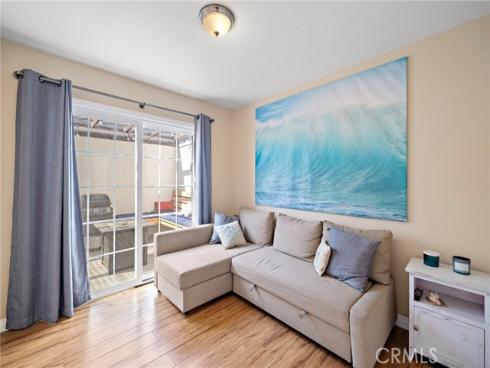 2404  Niagara  , Costa Mesa, CA