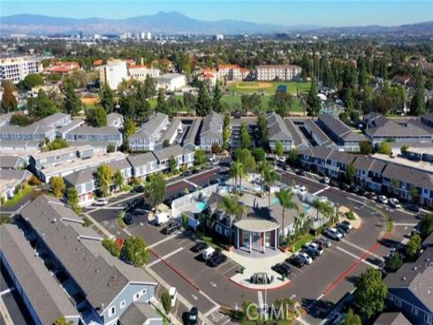 2404  Niagara  , Costa Mesa, CA