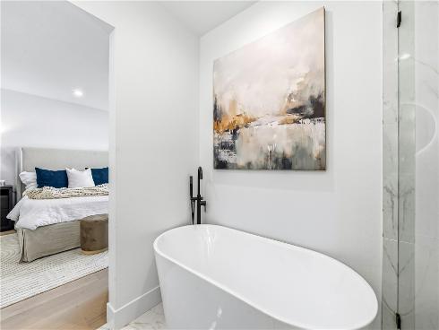 3493  San Marino   Circle, Costa Mesa, CA