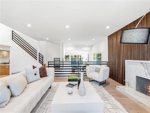 3493  San Marino   Circle, Costa Mesa, CA