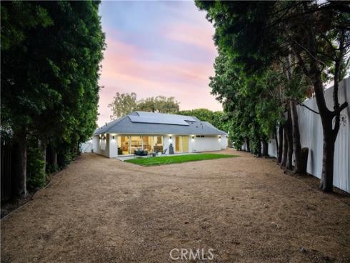 2055  Calvert   Avenue, Costa Mesa, CA