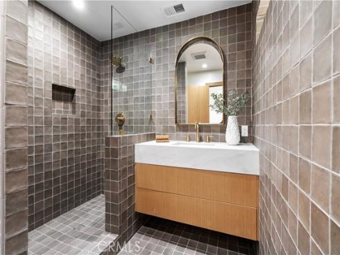 2055  Calvert   Avenue, Costa Mesa, CA