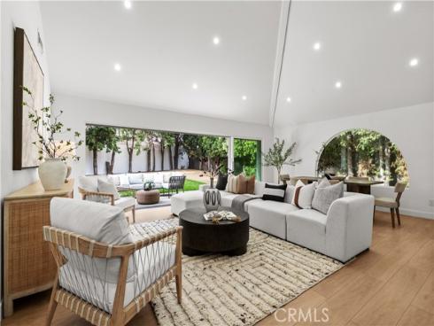 2055  Calvert   Avenue, Costa Mesa, CA