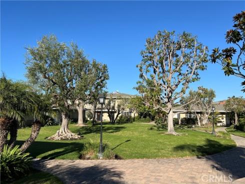 1741 Tustin 10C , Costa Mesa, CA