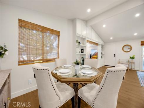 868  Towne  , Costa Mesa, CA