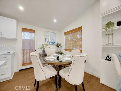 868  Towne  , Costa Mesa, CA