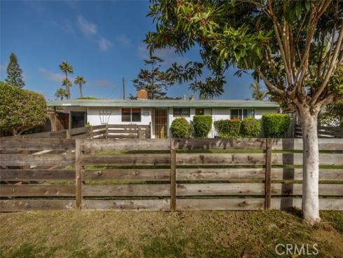 664  Ross   Street, Costa Mesa, CA